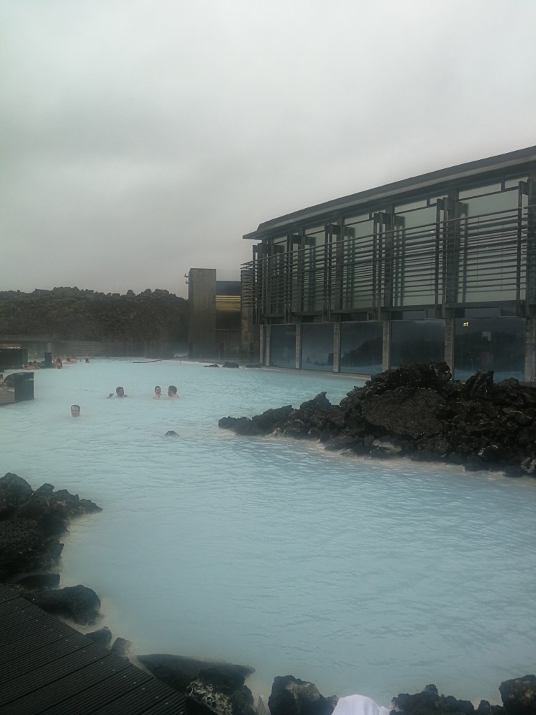Islanti, Blue Lagoon