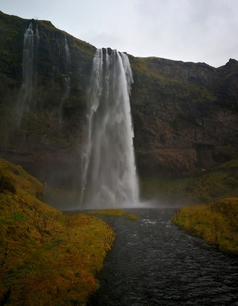 Seljalandsfossin vesiputous, Etelä-Islanti