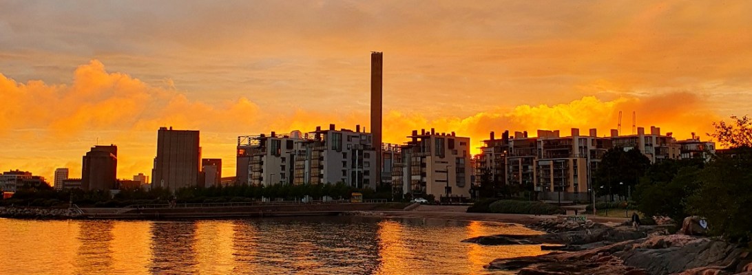 Auringonlasku Helsingissä